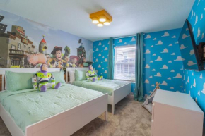 Brand New 4 Bed In Resort Community- Water Park